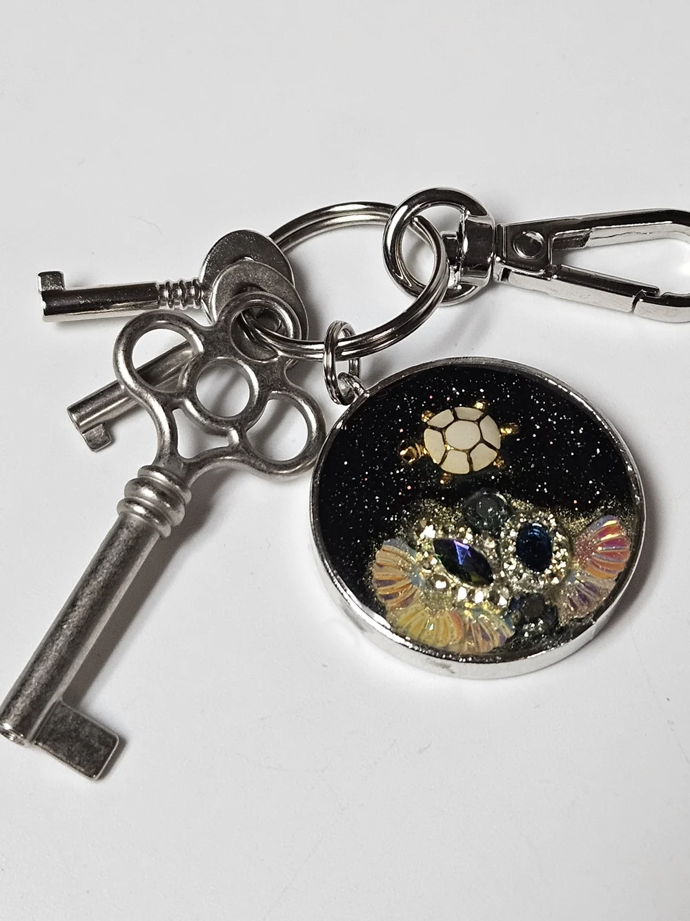 Handcrafted Black Glitter Turtle Keychain Card Holder Accent